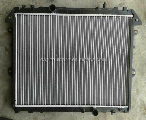 2.5 D-4D Motor Heizkörper 16400-OL250 für Toyota Hilux Innova Auto