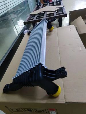 ALUMINIUM INTERCOOLER Kern für Ford Ranger 2012 5271339 AB399L440AD Mazda BT50 OEM