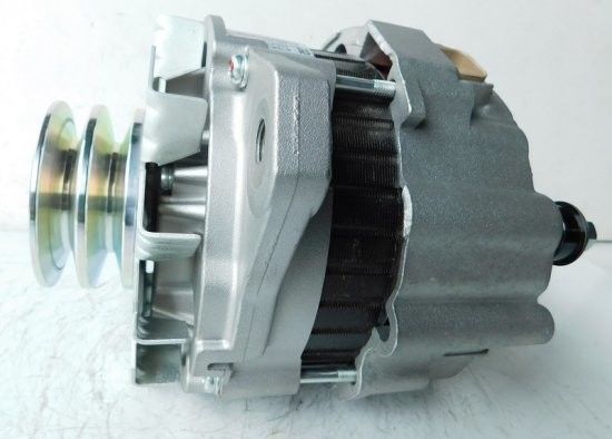 Top-Notch 24V 80A Automatikalternator für Mitsubishi Fuso Canter ME226229 A4TU8093 3,9 TDI