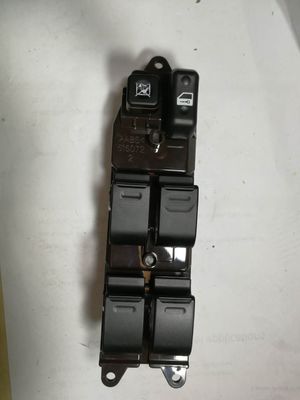84820-0K010 Schaltflächenregler für das rechte Fahrwerk Toyota Hilux vigo