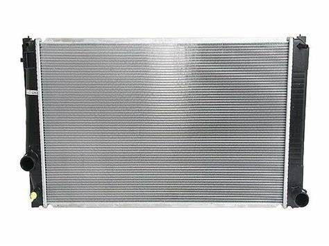 OE NO. 16400-28570 Motorkühlkühler für den Toyota RAV4 RAV 4 III A3 2006-2012