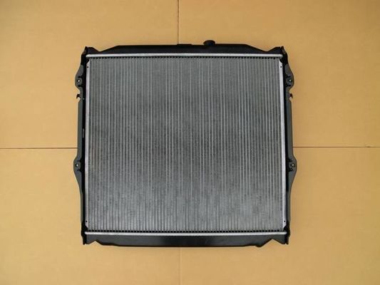 OE Nr. 16400-75190 Bezugsnummer TO2311 Motorkühlradiator für den Toyota Prado Vzj