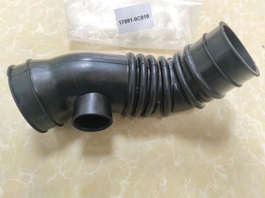 OEM 17881-0C010 Gummi-Luftsaugschläuche für Toyota Tacoma 4 Runner 1995-2000 2,4 L 2,7 L