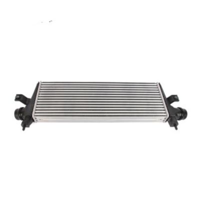 17940-0E010 Toyota Zwischenkühler für Hilux Fortune Innova 2021 2022