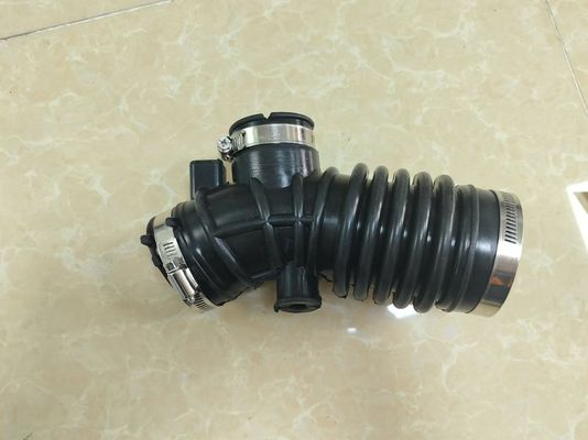 16578-95F0B Luftkanal-Aufnahmeschlauch für Nissan Sunny murano