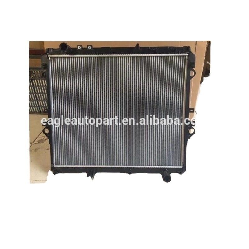 Manueller Kühler 16400-0l460 R für Toyota Revo Diesel 1.5 Motor