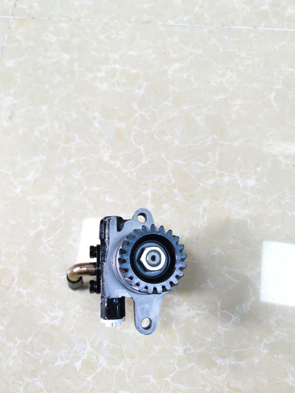 Kraftlenkpumpe für Lkw für Nissan FD42 49110-0T002 Nur für japanische Autoteile