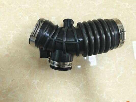 16578-95F0B Luftkanal-Aufnahmeschlauch für Nissan Sunny murano